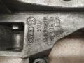 03L903143H кронштейн генератора Audi Q5 8R 2009г. - фото №9
