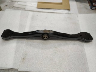 Кронштейн коробки (балка кпп) Audi Q7 4L 2005-2009