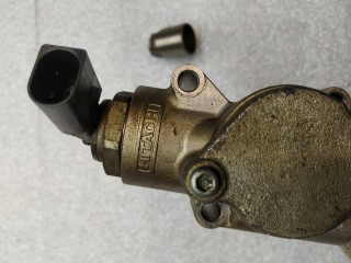 насос топливоподкачивающий ТНВД, ориг. номер 03H127025G, Volkswagen Touareg 2 поколение 2010-2014