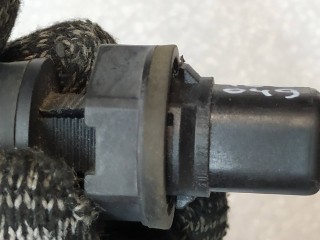 отбойник крышки багажника, ориг. номер 6Q6827499C, Volkswagen Touareg 2 поколение 2010-2014
