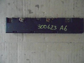 усилитель антенны в заднем стекле, ориг. номер 4F5035225L, Audi A6 C6 2004-2008