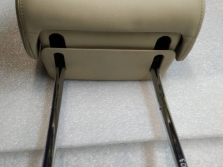 подголовник сиденья переднего, ориг. номер 7P6881903B, Volkswagen Touareg 2 поколение [рестайлинг] 2014-2018