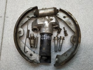 механизм ручника, ориг. номер 7P0609616, Volkswagen Touareg 2 поколение 2010-2014