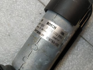 моторчик регулировки сиденья передний левый, ориг. номер 8K0881183A, Volkswagen Touareg 2 поколение 2010-2014