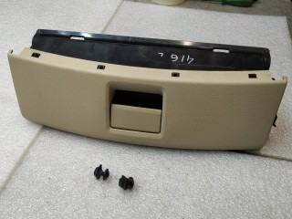 бардачок, ориг. номер 8K0882601D, Volkswagen Touareg 2 поколение 2010-2014