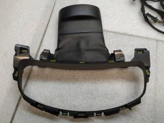 рамка панели приборов, ориг. номер 7P6858565, Volkswagen Touareg 2 поколение 2010-2014