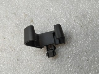 Накладка салазок сидения, ориг. номер 8P0881477B, Volkswagen Touareg 2 поколение [рестайлинг] 2014-2018
