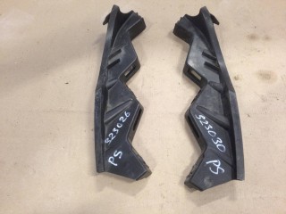 крепление переднего бампера левое Volkswagen Passat B6 2005-2010, 3C0807889