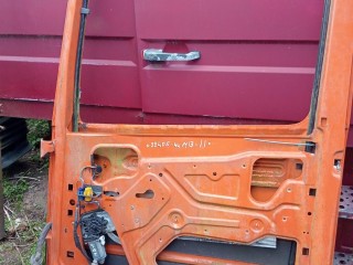 дверь правая, Mercedes-Benz Actros 1 поколение (MP1) 1996-2003