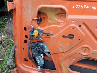 дверь правая, Mercedes-Benz Actros 1 поколение (MP1) 1996-2003