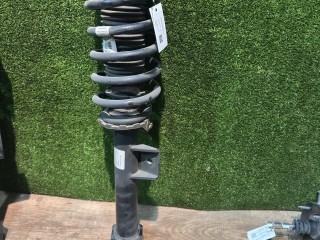 Стойка амортизатора передняя левая Tesla Model 3 2017-2021