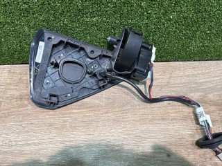 Лючок порта зарядки, ориг. номер 108485400, 109995300, Tesla Model 3 2017-2021