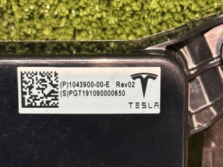 Блок управления BCM (Body Control Module), ориг. номер 104390000, 104390000E, Tesla Model X 2015-2021