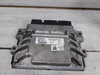 Блок управления двигателем Ford Fiesta 6 поколение 2008-2013