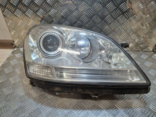 Фара правая Mercedes-Benz M W164 2005-2008