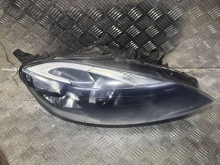 фара правая, ориг. номер 31420006, Volvo V40 2 поколение 2012-2017