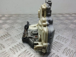 замок двери, ориг. номер 3C4839015A, Volkswagen Passat B6 2005-2010