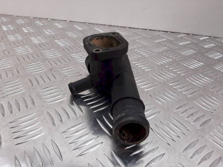 корпус термостата, ориг. номер 038121132D, Volkswagen Golf 5 поколение 2003-2009