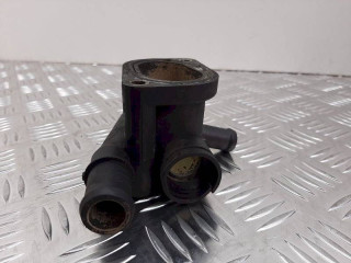 корпус термостата, ориг. номер 038121132D, Volkswagen Golf 5 поколение 2003-2009