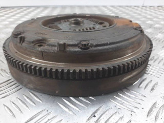 маховик, ориг. номер 027105273D, Volkswagen Golf 4 поколение 1997-2006