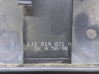 моторчик печки, ориг. номер 1J1819021A, Volkswagen Golf 4 поколение 1997-2006