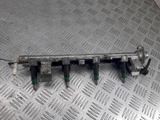 топливная рампа, Ford Focus 1 поколение [рестайлинг] 2001-2005