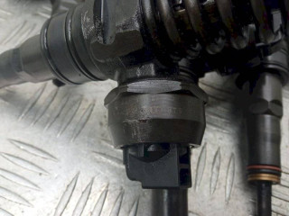 форсунка топливная, ориг. номер 038130073AJ, Volkswagen Passat B5 [рестайлинг] 2000-2005