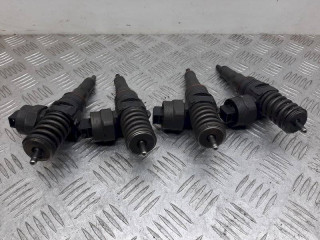 форсунка топливная, ориг. номер 038130073F, Volkswagen Golf 4 поколение 1997-2006