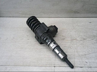 форсунка топливная, ориг. номер 03G130073G, Volkswagen Passat B6 2005-2010
