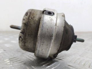 подушка крепления двигателя, Volkswagen Passat B5 1996-2001