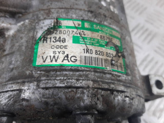 компрессор кондиционера, ориг. номер 1K0820803, Volkswagen Golf 5 поколение 2003-2009