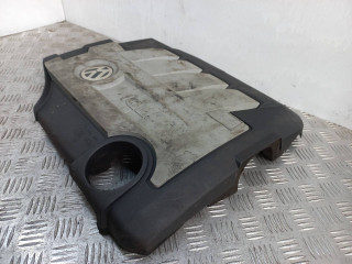 декоративная крышка двигателя, ориг. номер 03L103925, Volkswagen Passat B6 2005-2010