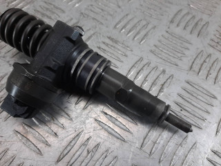 форсунка топливная, ориг. номер 038130073AG, Volkswagen Golf 5 поколение 2003-2009