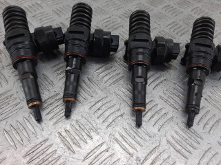 форсунка топливная, ориг. номер 038130073F, Volkswagen Golf 4 поколение 1997-2006