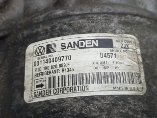 компрессор кондиционера, ориг. номер 1K0820859F, Volkswagen Passat B6 2005-2010