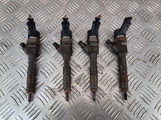 Форсунка топливная Renault Megane 2 поколение 2002-2006