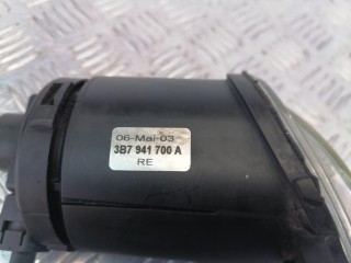 фара противотуманная правая, ориг. номер 3B7941700A, Volkswagen Passat B5 [рестайлинг] 2000-2005