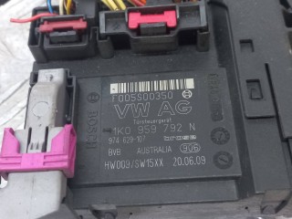 моторчик стеклоподъемника передний правый, ориг. номер 1K0959792N, Volkswagen Passat B6 2005-2010