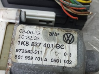 моторчик стеклоподъемника передний левый, ориг. номер 1K5837401BC, Volkswagen Golf 6 поколение 2008-2012