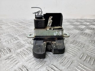 замок багажника, ориг. номер 1K6827505D, Volkswagen Passat B6 2005-2010