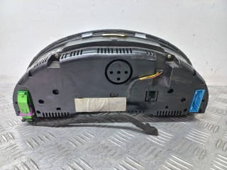 панель приборов (щиток), ориг. номер 8E0920930T, Audi A4 B6 2000-2006