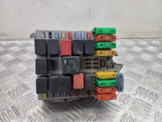 блок предохранителей, ориг. номер 69501171, IVECO Daily 3 поколение 1999-2006