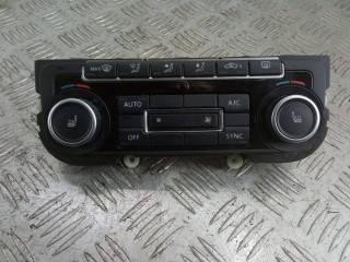 блок управления печки/климат-контроля, ориг. номер 5K0907044GK, Volkswagen Golf 6 поколение 2008-2012