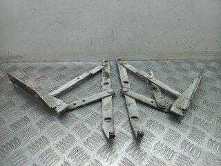 петля капота, Mercedes-Benz Vito W638 1996-2003