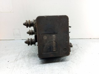 блок ABS, ориг. номер 1K0907379AC, Volkswagen Golf 5 поколение 2003-2009