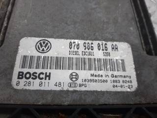 блок управления двигателем, ориг. номер 070906016AA, Volkswagen Touareg 1 поколение 2002-2007