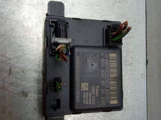 блок комфорта Volkswagen Crafter 1 поколение 2006-2011, A9068204026