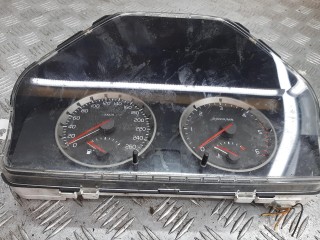 панель приборов (щиток) Volvo V50 1 поколение [рестайлинг] 2007-2012, 30710071