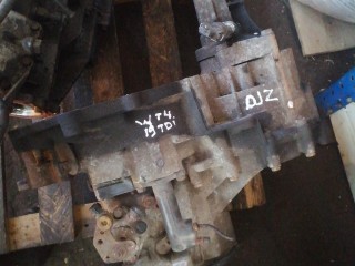 5МКПП, ориг. номер DJZ021017, Volkswagen Transporter T4 1990-2003