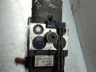 блок ABS, ориг. номер 8E0614111AB, Volkswagen Passat B5 1996-2001